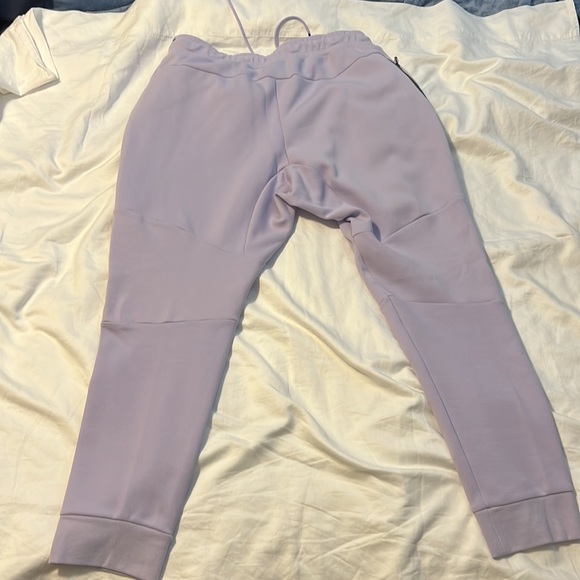 Lavender Nike Tech Fleece Tracksuit - Picture 11 of 11